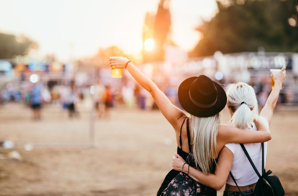 3 tips voor shoppen voor een stijlvol festivalseizoen 3 tips voor shoppen voor een stijlvol festivalseizoen